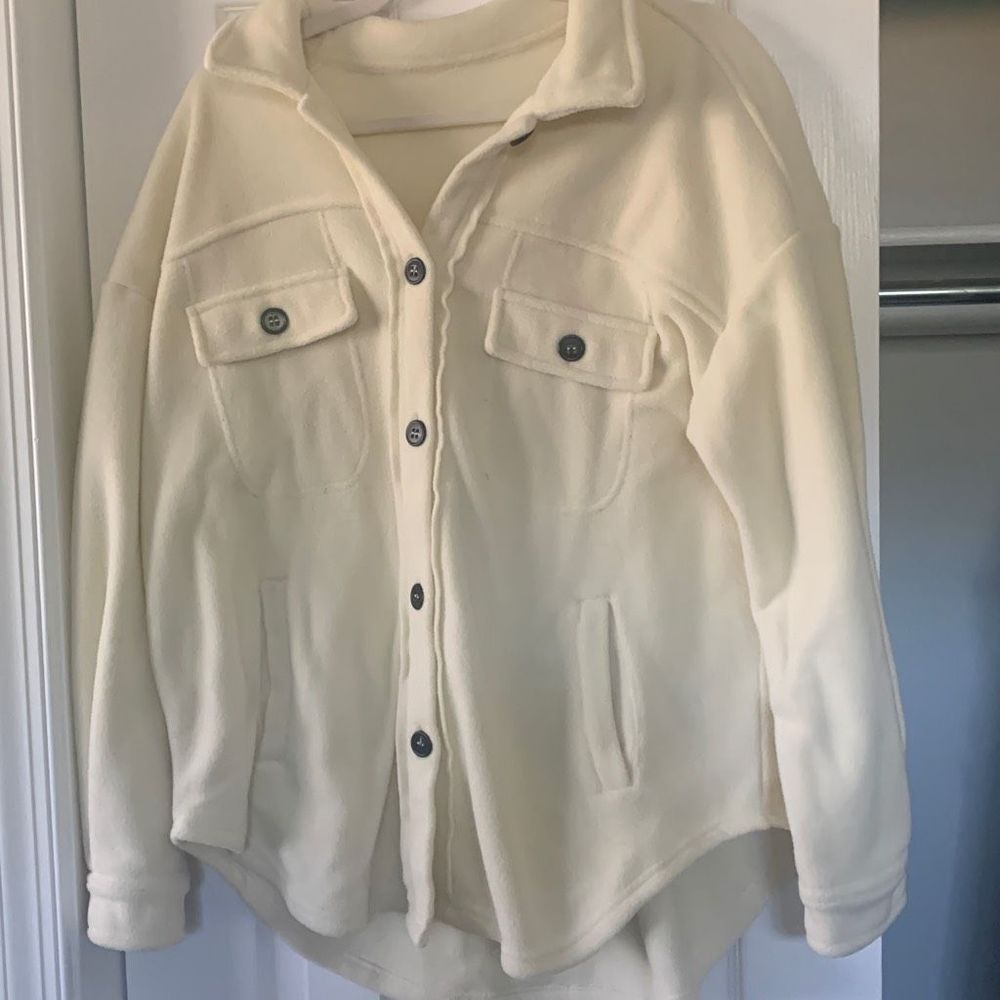Cream fleece shacket